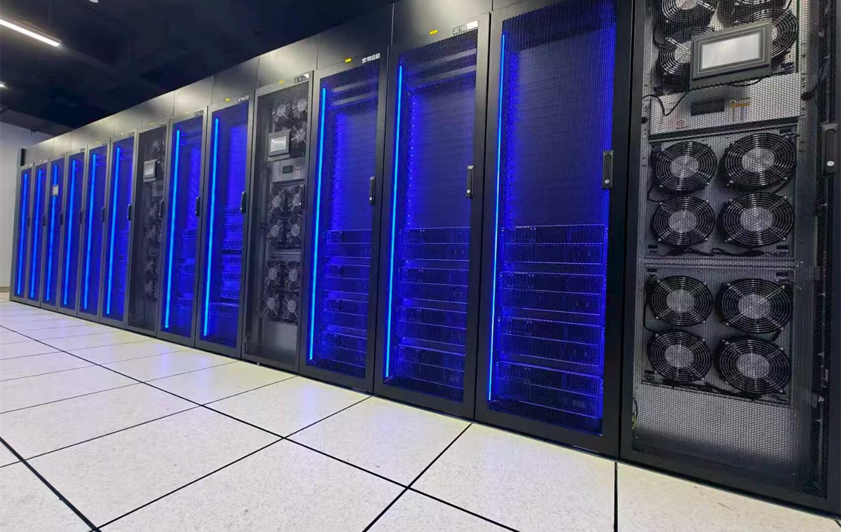 High-Performance Computing Platform